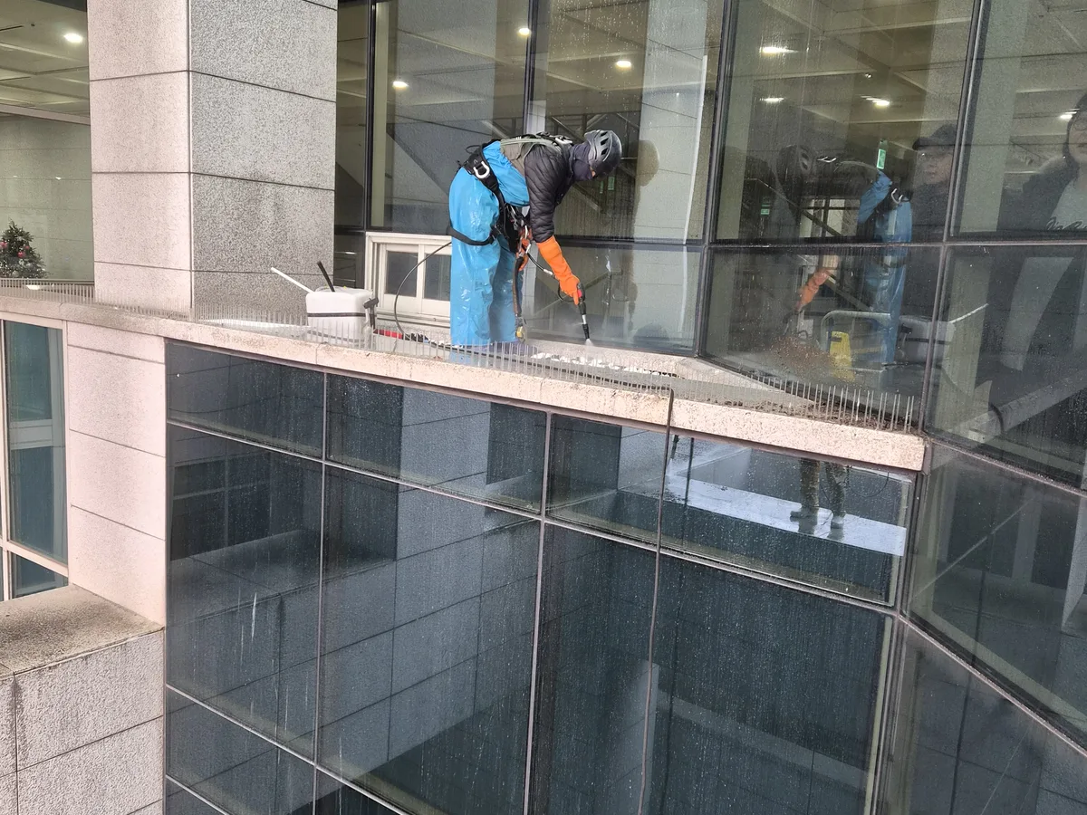 사상구 감전동 건물 복도·대기 동선 야간 위생청소 사례 - 행진크린